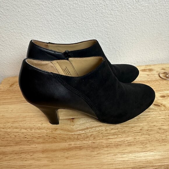 Naturalizer Black Suede & Leather Ankle Booties Size 8.5 - Picture 8 of 16